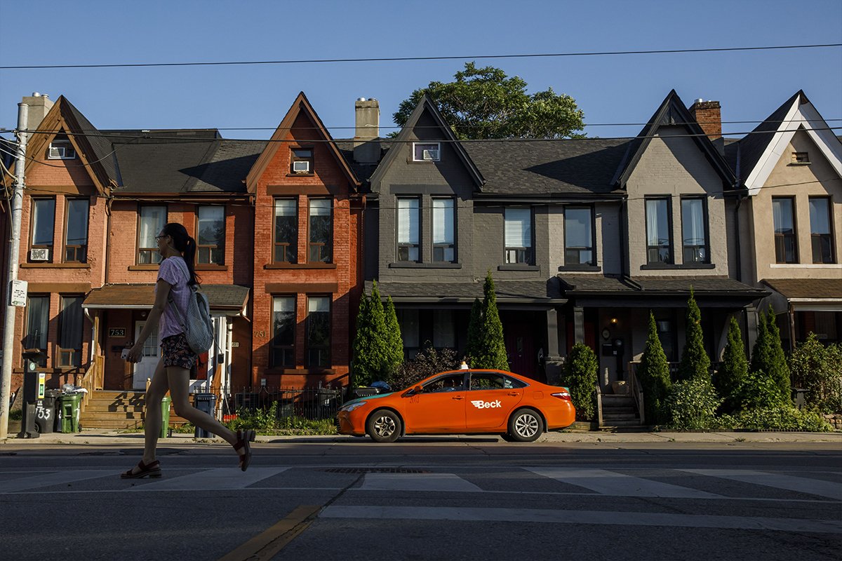 Nationwide Rent Surge Continues, Except in Ontario: A Tale of Two Markets